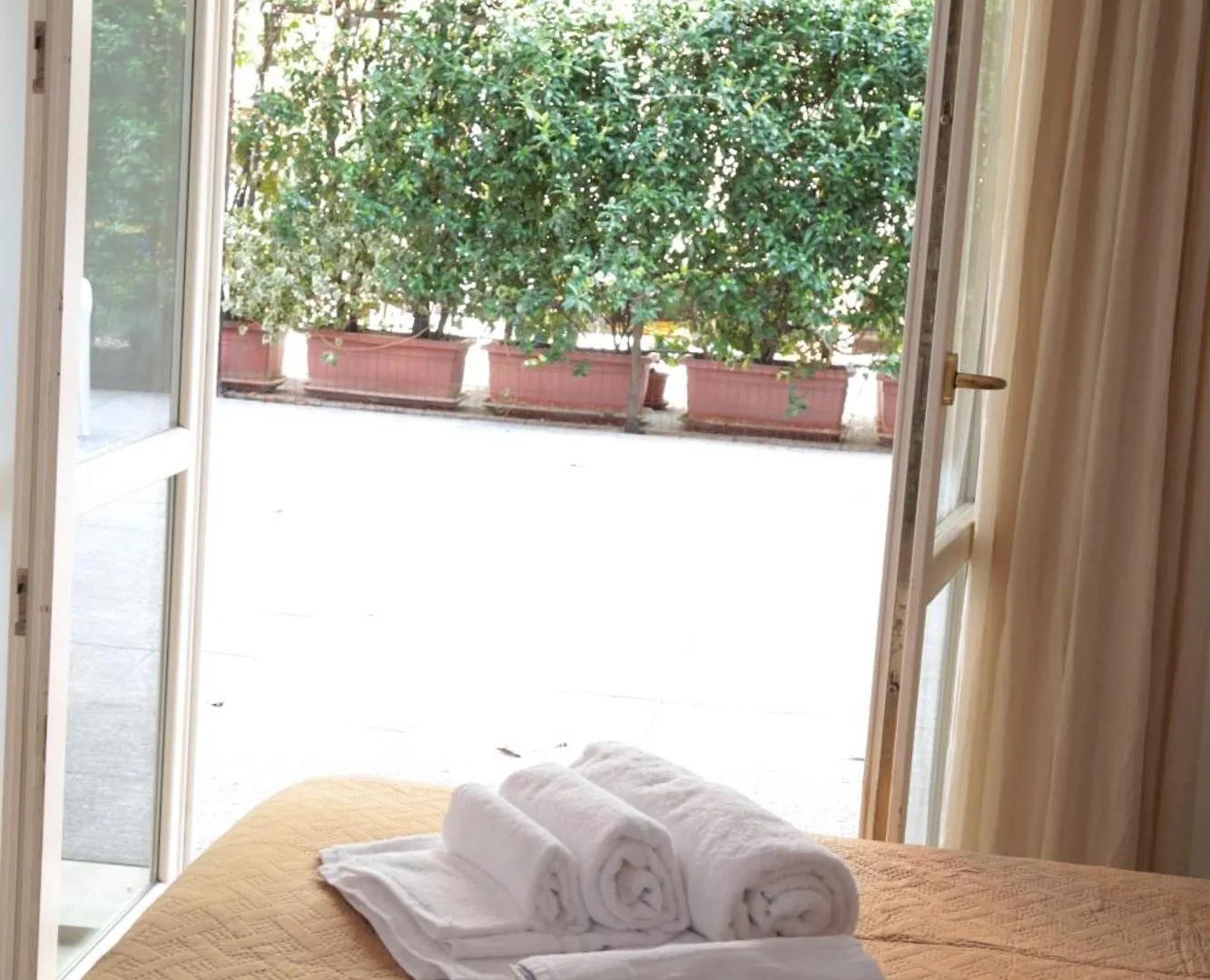 Guest House Manara Reggio Emilia 0*,  Italia